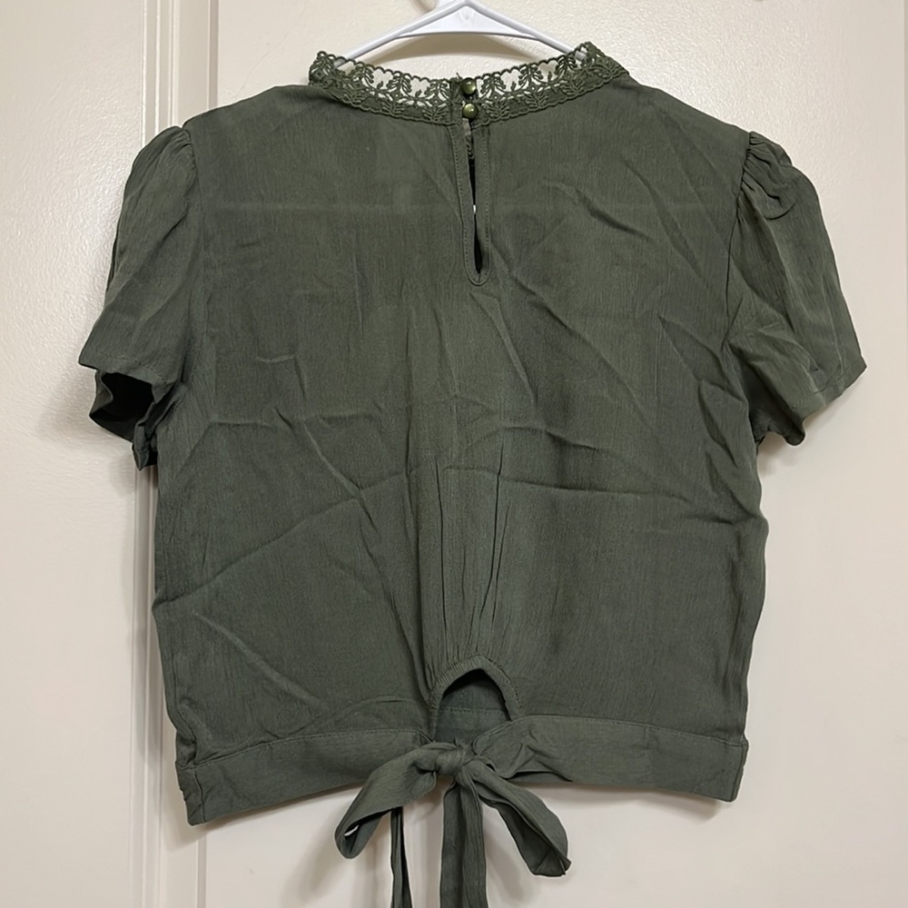 Blouse - Picture 2 of 2